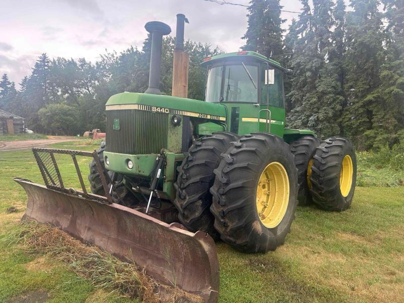 Image of John Deere 8630 Primary image