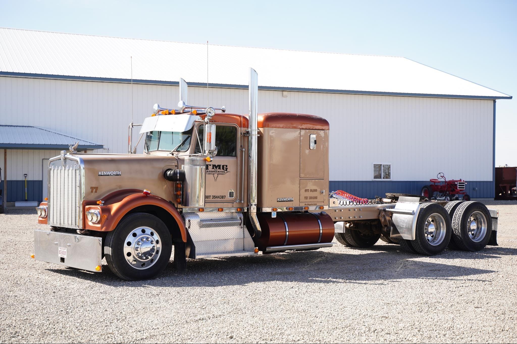 1977 Kenworth W900 Equipment Image0