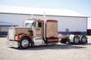 1977 Kenworth W900 Image