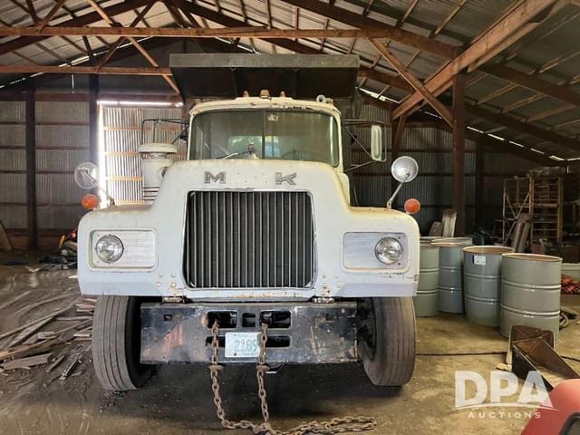 Image of Mack R-600 equipment image 2