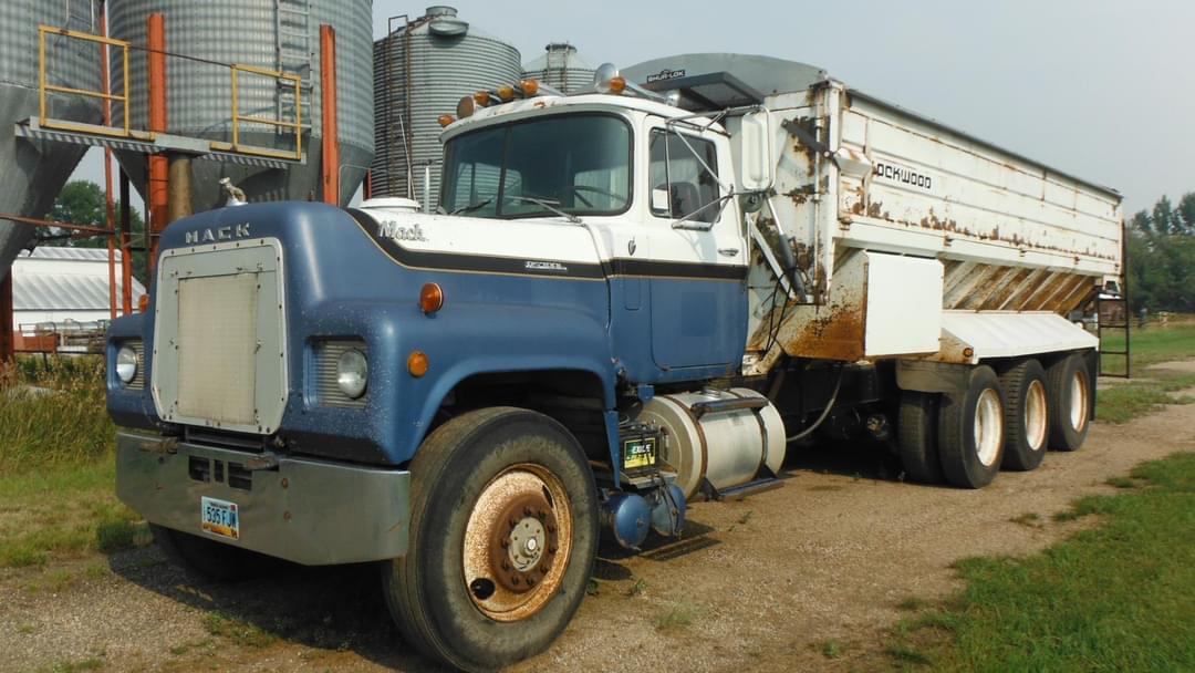 Image of Mack RS786LST Primary image