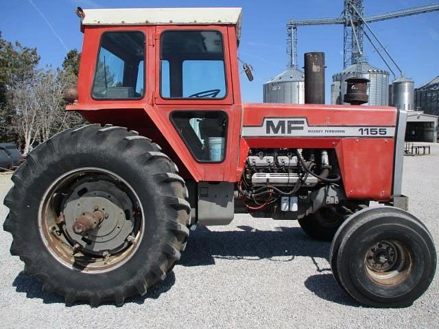 Image of Massey Ferguson 1155 equipment image 3