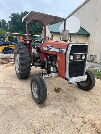 Image of Massey Ferguson 255 equipment image 1