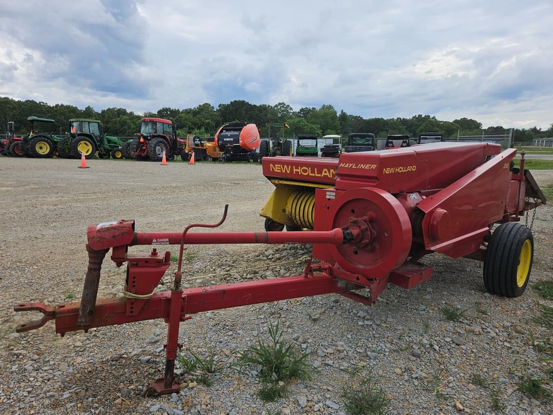 Image of New Holland 310 Primary image