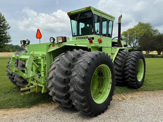 Image of Steiger Cougar III ST-250 equipment image 4