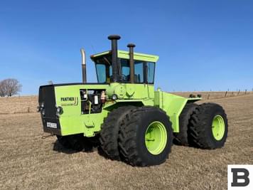 Main image Steiger Panther III ST-325