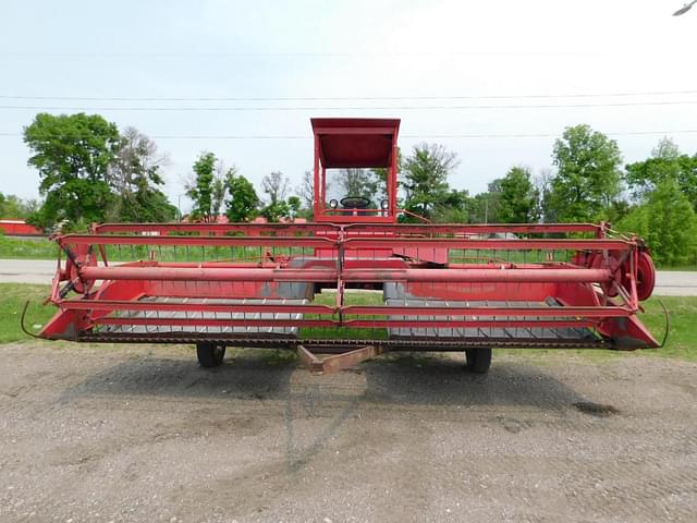 Image of Versatile 400 equipment image 1