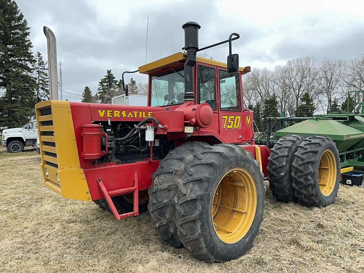 Main image Versatile 750