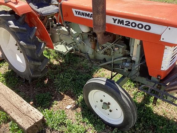 Image of Yanmar YM2000 equipment image 3