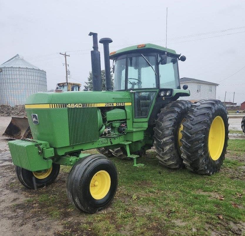 Image of John Deere 4640 Primary image