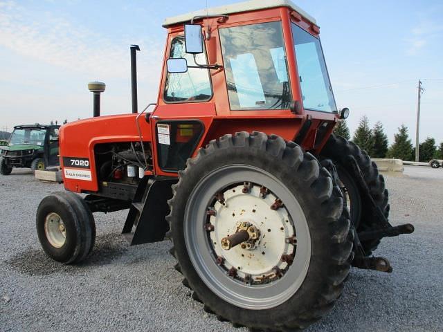 Image of Allis Chalmers 7020 equipment image 4