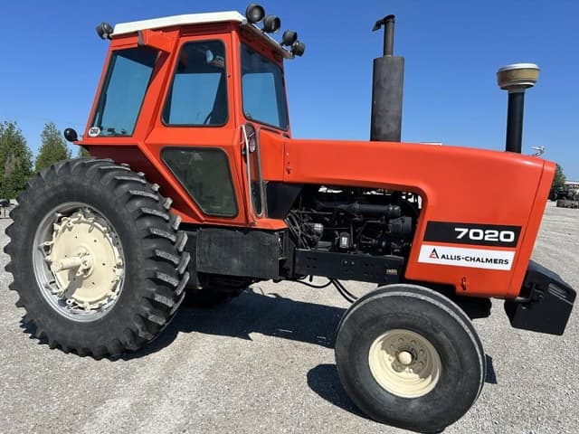Image of Allis Chalmers 7020 equipment image 1