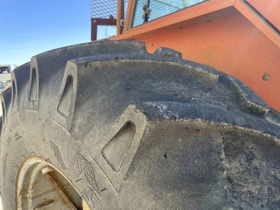 Image of Allis Chalmers 7060 equipment image 3