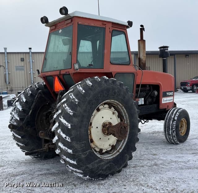 Image of Allis Chalmers 7060 equipment image 4