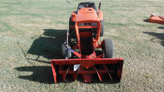 Image of Allis Chalmers 712H equipment image 2