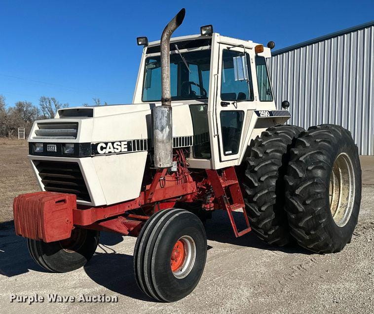 Main image J.I. Case 2590