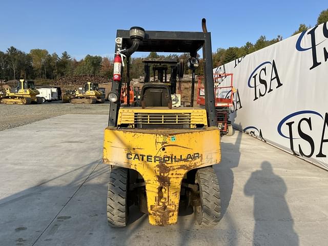 Image of Caterpillar V60C equipment image 3