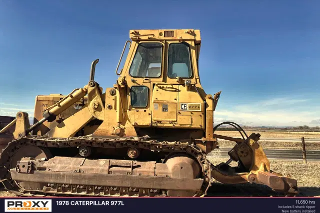 Image of Caterpillar 977L equipment image 2