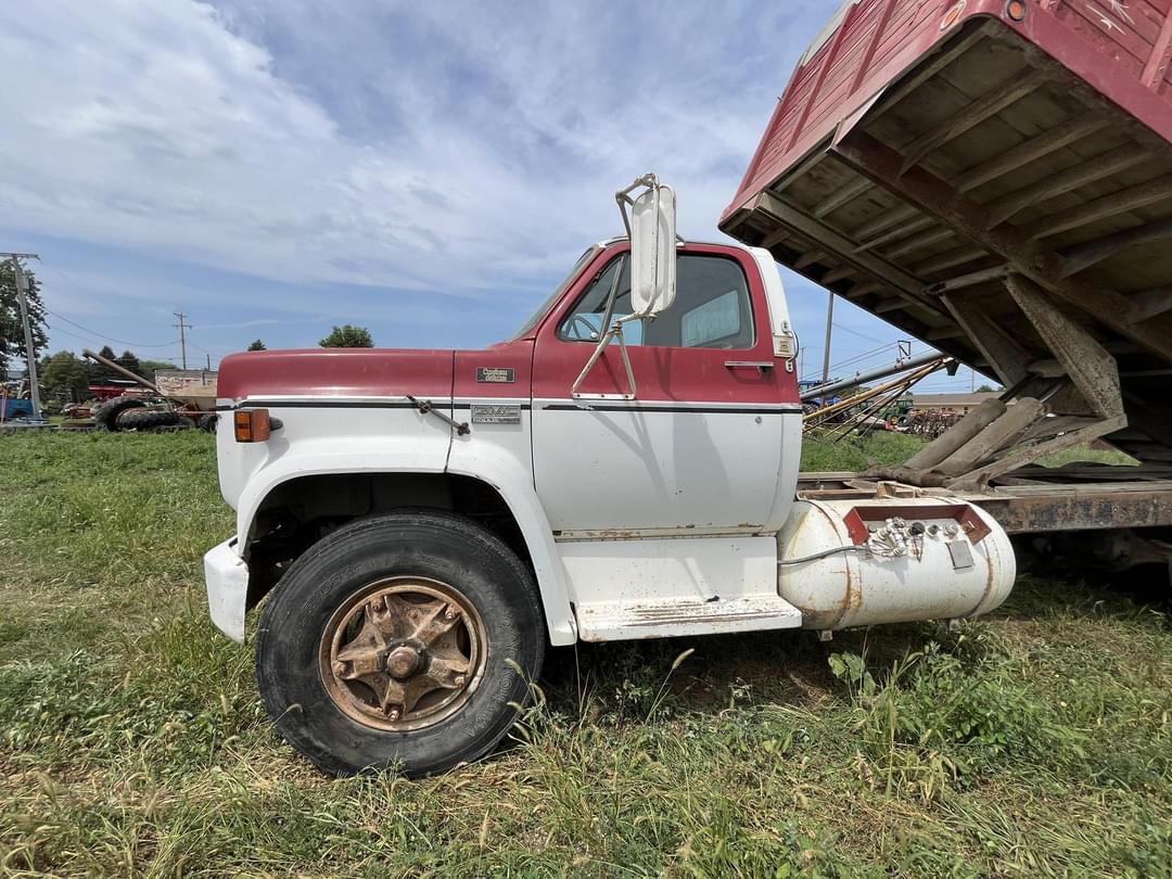 Image of Chevrolet 6500 Primary image