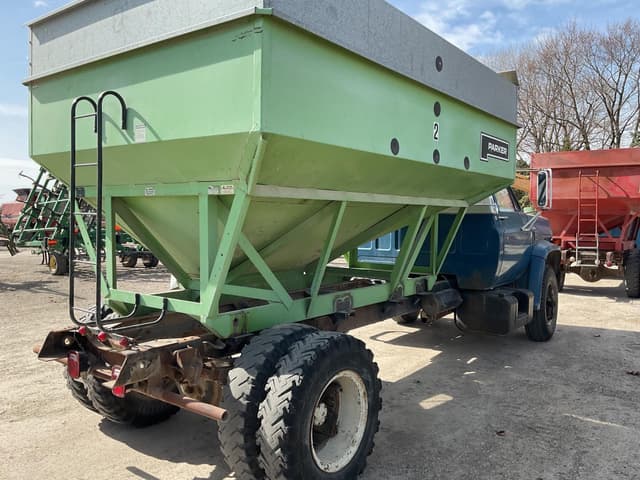 Image of Chevrolet C65 equipment image 3