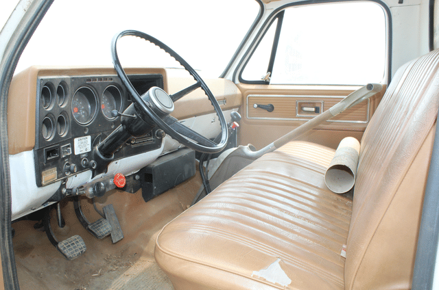 Image of Chevrolet C70 equipment image 3