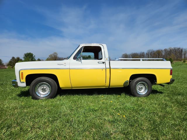 Image of Chevrolet Cheyenne 10 equipment image 1