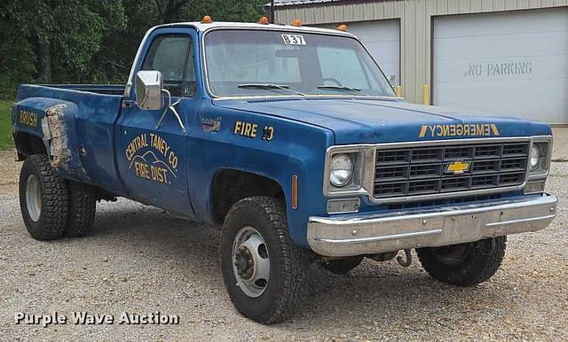 Image of Chevrolet Scottsdale C30 equipment image 2