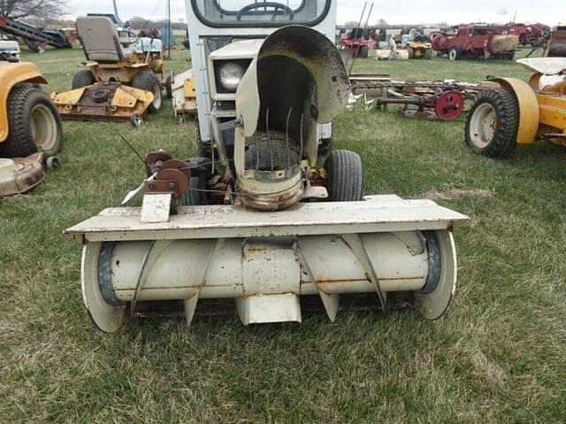Image of Cub Cadet 1450 equipment image 4