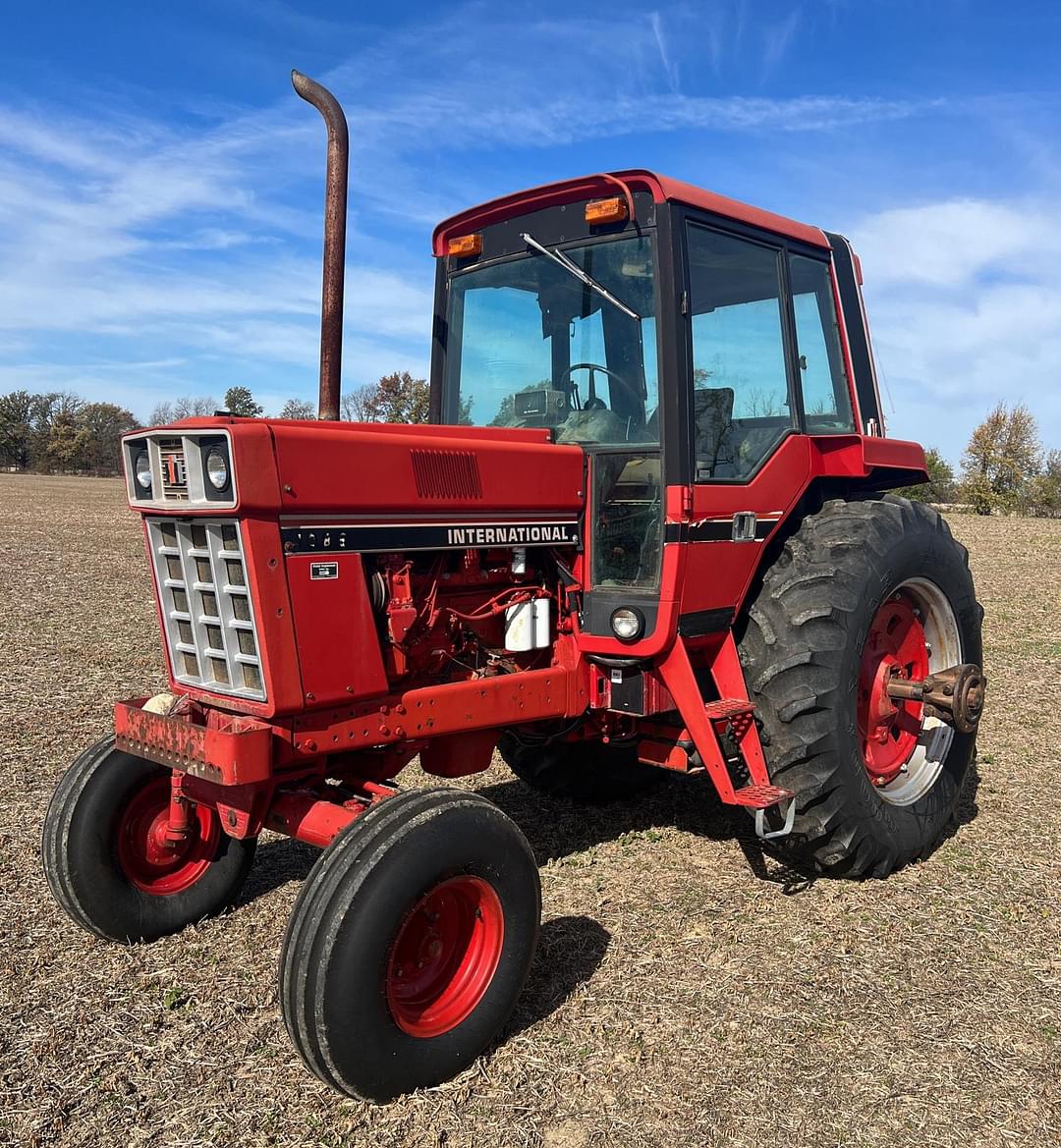 Image of International Harvester 1086 Primary image