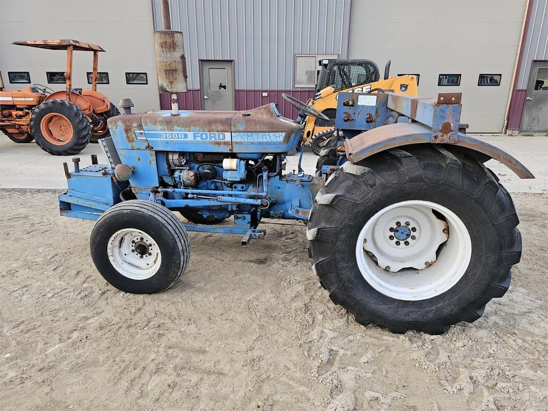 Image of Ford 3600 Primary image