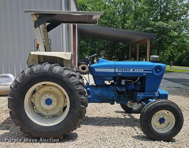 Image of Ford 4600 equipment image 3