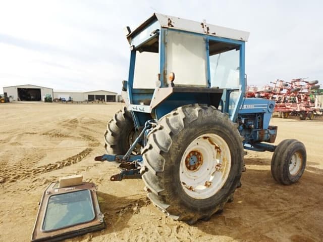 Image of Ford 6600 equipment image 2