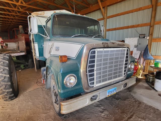 Image of Ford F-900 equipment image 1