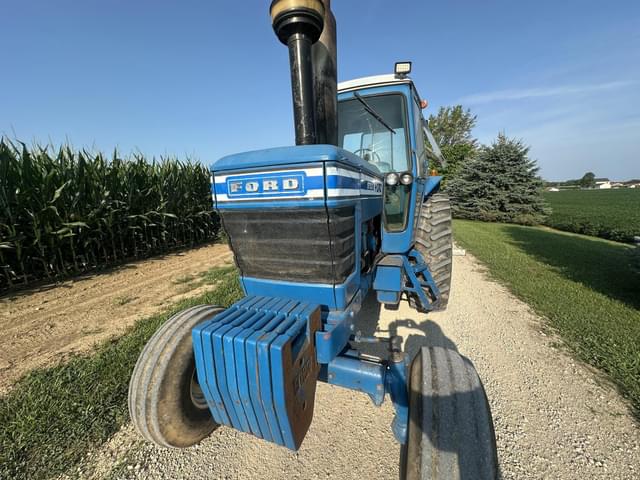 Image of Ford 9700 equipment image 1