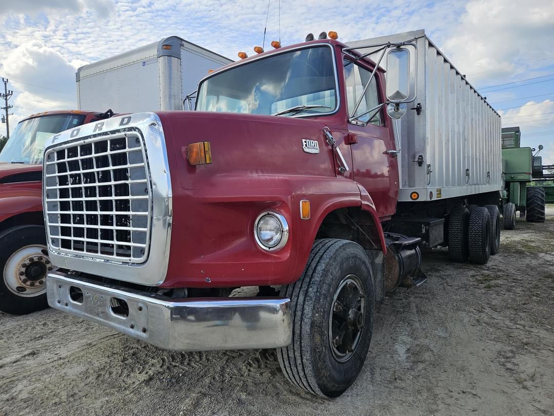 Image of Ford C9000 Primary image