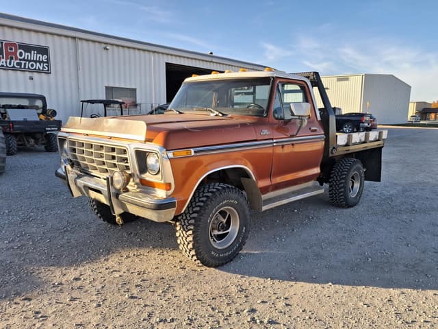 Image of Ford F-150 equipment image 1