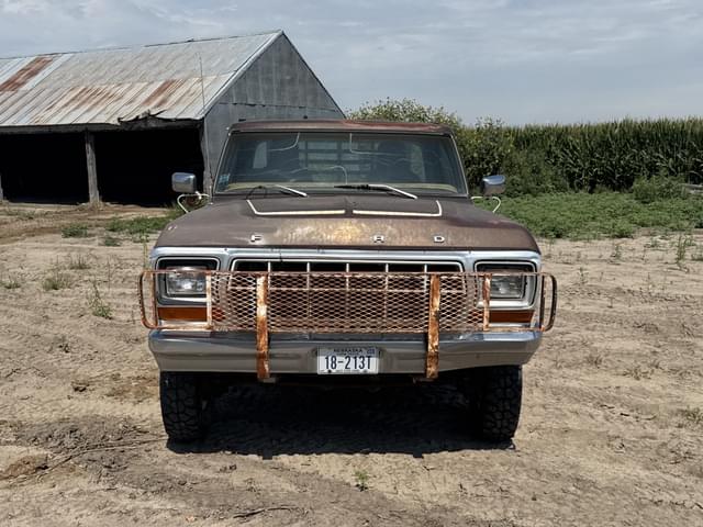 Image of Ford F-250 equipment image 2