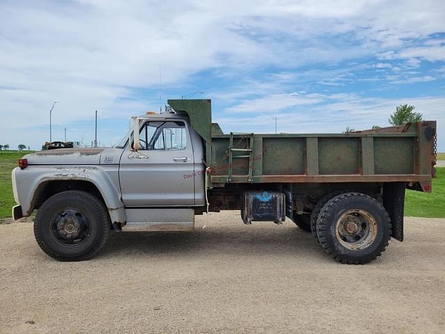 Image of Ford F-600 equipment image 1