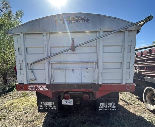 Image of GMC 6000 equipment image 4