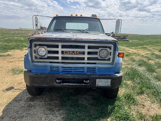 Image of GMC 6500 equipment image 3