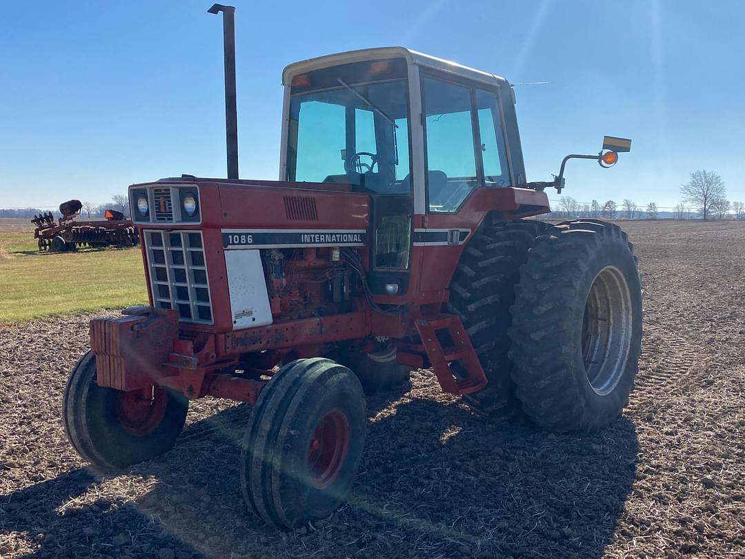 Image of International Harvester 1086 Primary image