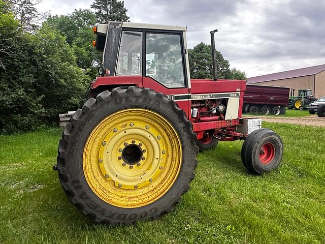 Image of International Harvester 1086 equipment image 4