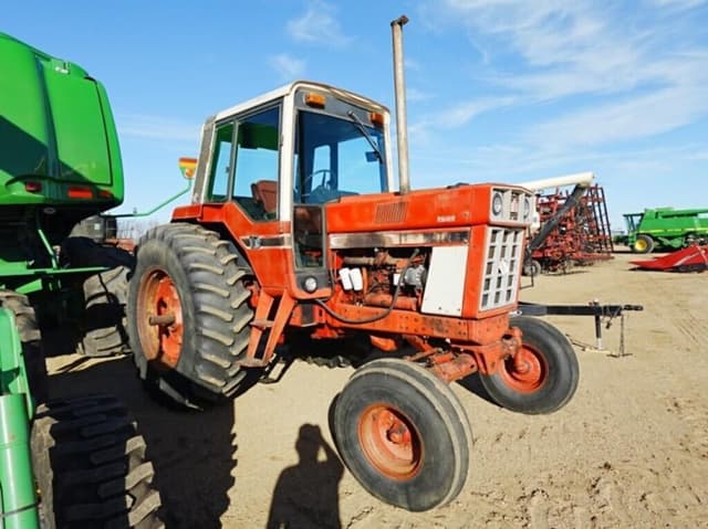 Image of International Harvester 1086 equipment image 1