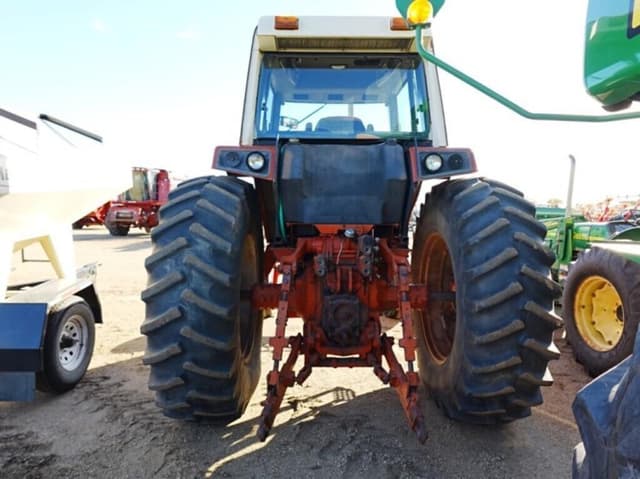 Image of International Harvester 1086 equipment image 2