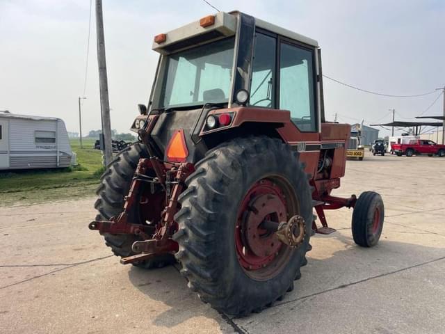 Image of International Harvester 1086 equipment image 3