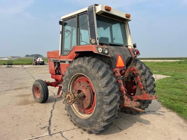 Image of International Harvester 1086 equipment image 4