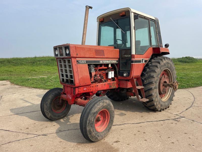 Image of International Harvester 1086 Primary image