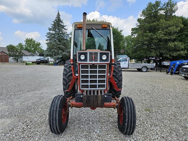 Image of International Harvester 1086 equipment image 1