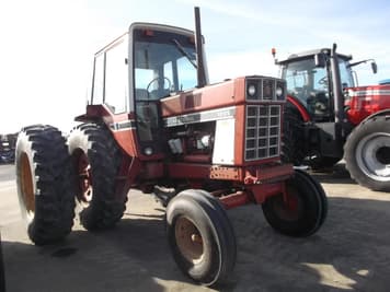 Main image International Harvester 1086