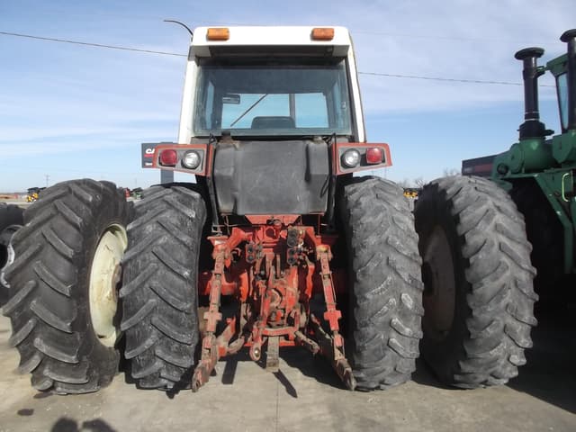 Image of International Harvester 1086 equipment image 4